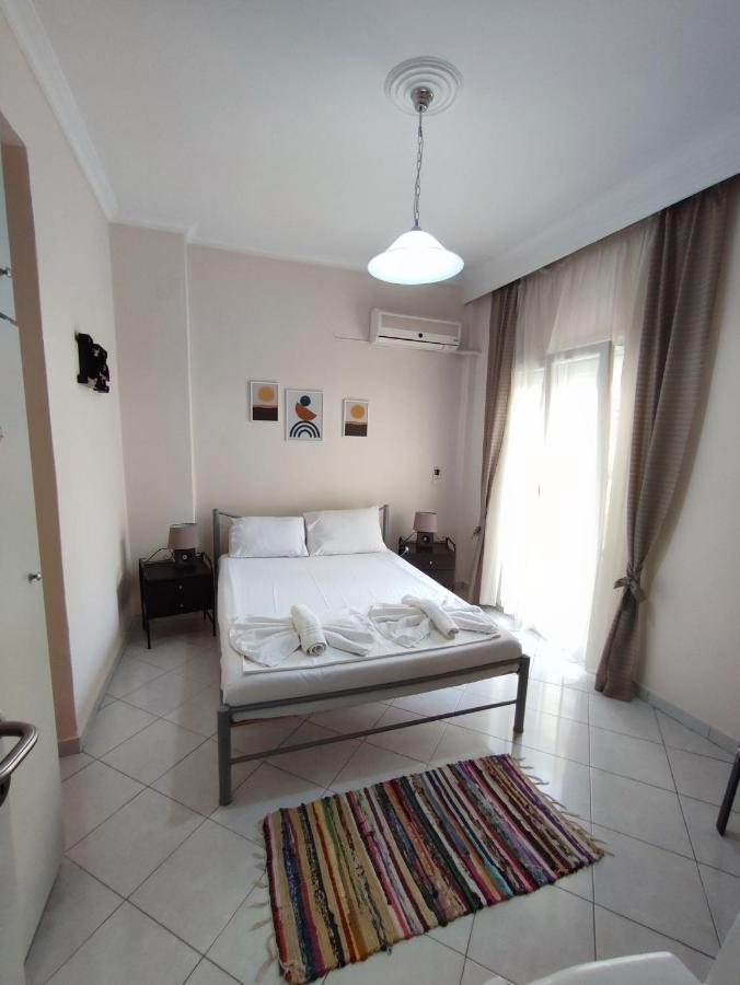 Victoria'S Apartment Kavala Esterno foto